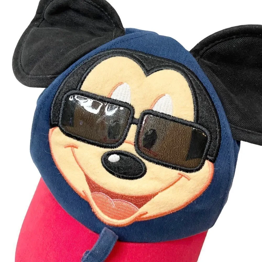 Disney Mickey Mouse Hat with Sunglasses Holder in Size Toddler